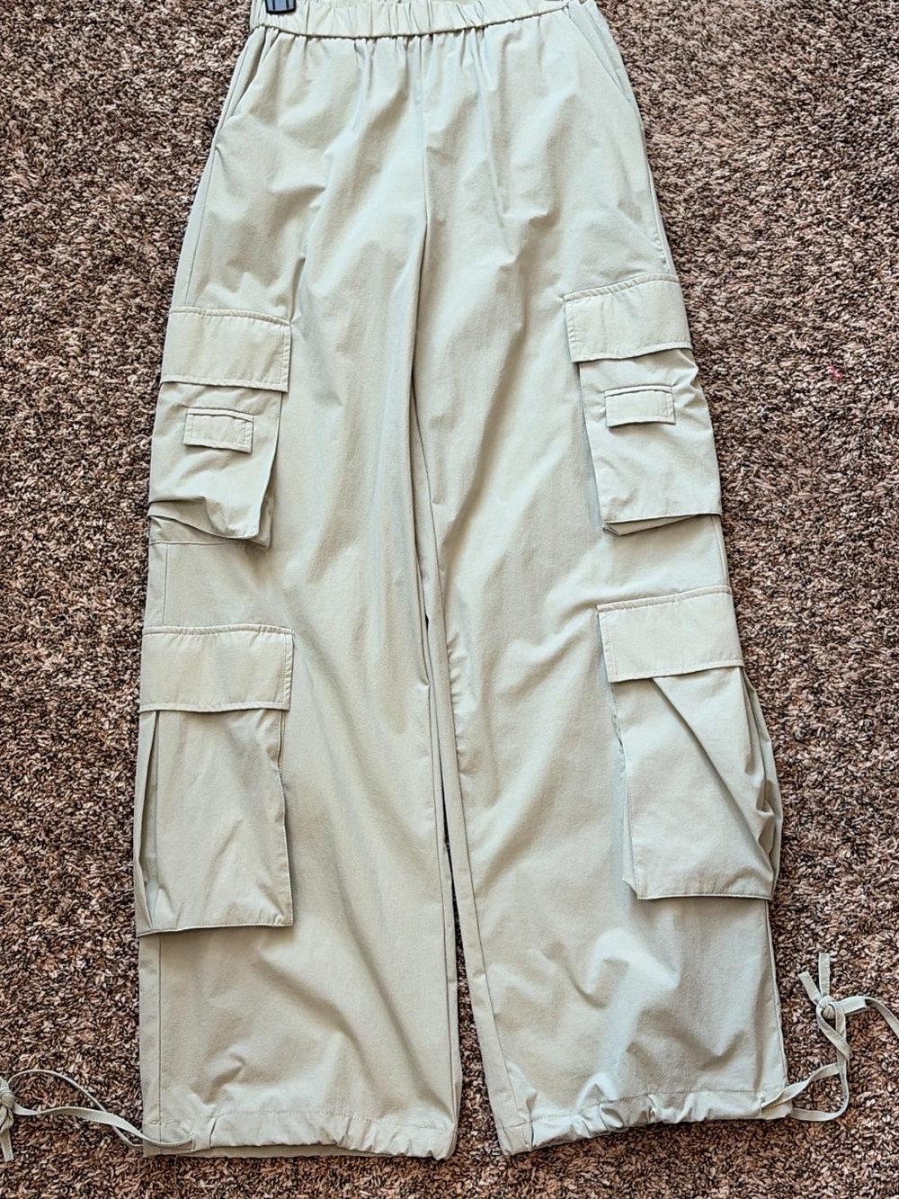 GOLD HINGE Women’s Cargo Joggers with Utility Pockets